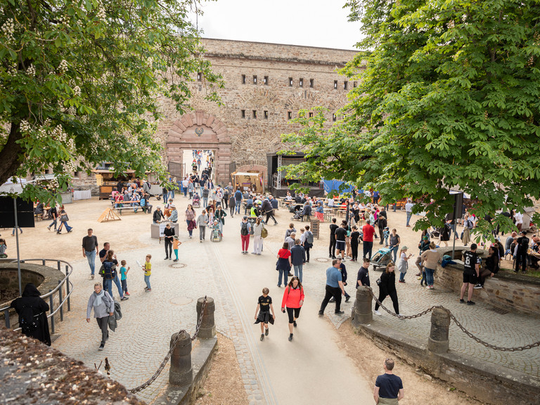 Historienspiele Historienspiele