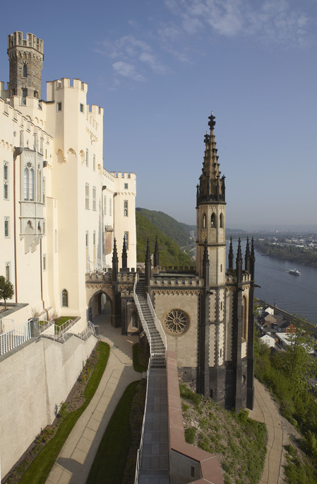 Blick auf die Kapelle von Schloss Stolzenfels